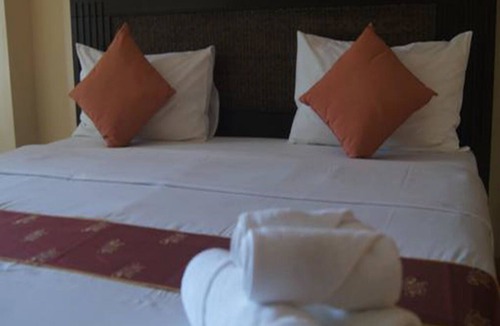 Khuekkhak Hotel | R.T. Hotel