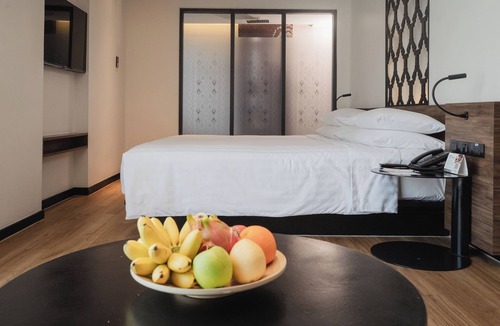 Khlong Toei Nuea Hotel | RakYim Siam - Sukhumvit 15