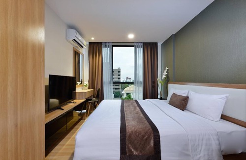 Ekkamai Hotel | Ramada Tenn Ekamai