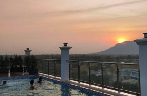 Kampot Hotel | Ranisa