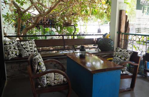 Rayong House | Rec Art (House of recycle+Art)