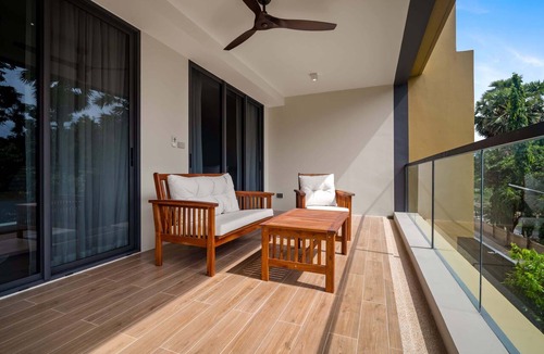 Bang Tao Condo | Reef Residences, Three-Bedroom 3302 3B Deluxe