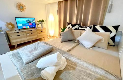 Talat Yot Apartment | Relax in town,Grand Palace