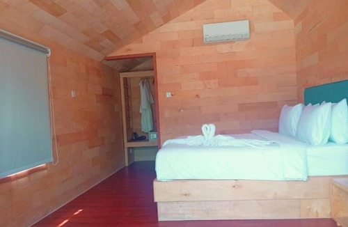 Koh Rong Resort | Relaxing 1-bedroom resort with AC in peaceful Preah Sihanouk #9