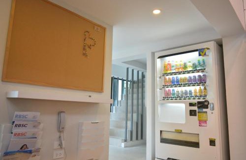 Bangkok Central Business District Hostel | Rezt Bangkok