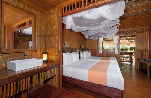 Tha Sao Hotel | River Kwai Jungle Rafts