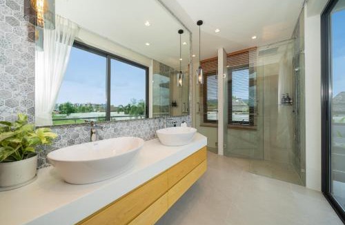 Bang Tao Villa | Riverhouse Phuket - 4 Bedroom Private Pool Villas by Escape Villas