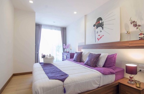 Chang Khlan Apartment | Romantic Honeymoon Siam Suite, Central Chiang Mai