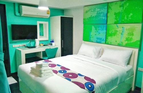 Sukhumvit Hotel | S30 Sukhumvit Hotel