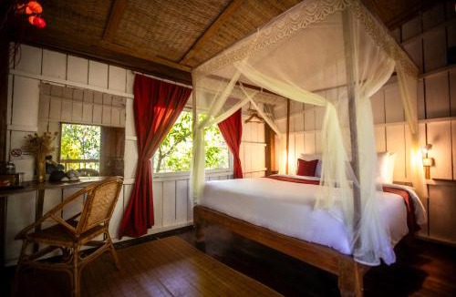Kampot Hotel | Sabay Beach