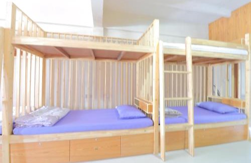Racha Thewa Hotel | Saen Sabai Hostel