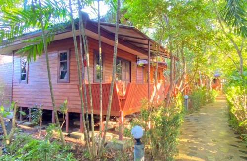 Chalong Resort | Samran Resort