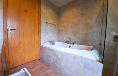 Bang Lamung Villa | Sandbox Beachfront Villa 4