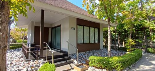 Saen Phu Dat Resort | Sanpudard Health and Wellness Club