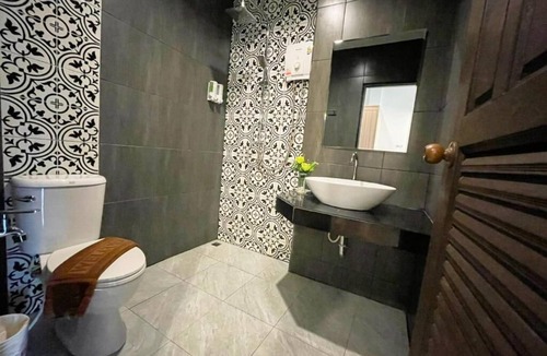 Talat Nuea Hotel | SB Living Place Hotel Phuket Town