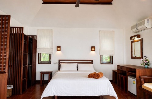 Wok Tum Hotel | Sea Scene Resort