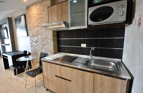 Jomtien Apartment | Sea-View Studio with Large Balcony - View Talay 5D