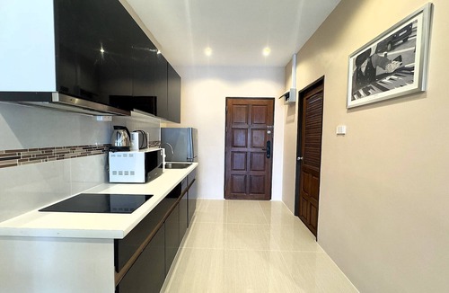 Jomtien Apartment | Sea View Studio with Large Balcony at View Talay 5D