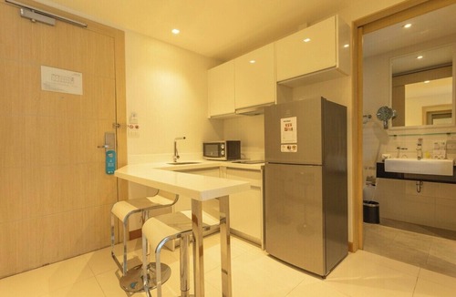 Rawai Apartment | Seaview Apartment w/Pool, Gym, Near Pier C115