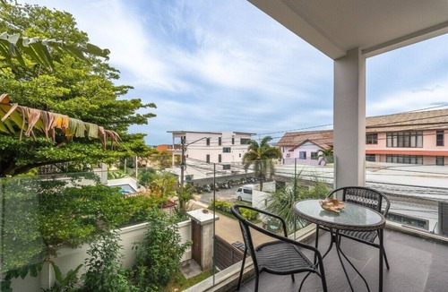 Ban Saiyuan Villa | Seaview Rooftop Pool Villa Near Beach V210