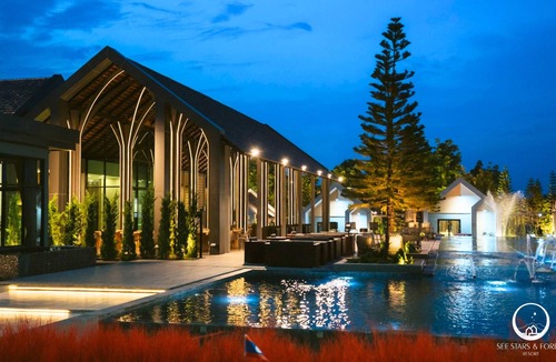 Sawang Daen Din Resort | See Stars & Forest Resort