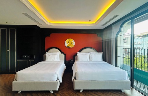 Bui Thi Xuan Hotel | Selah Hanoi Hotel with Bathtub & Balcony, AC at all rooms