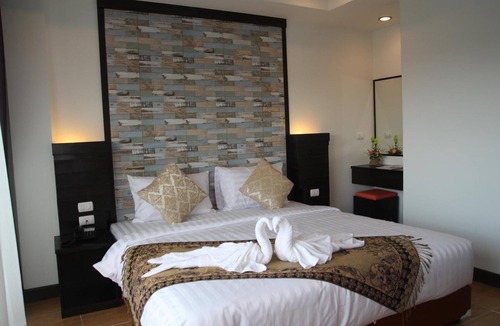 Ban Tai Hotel | Serene Residence