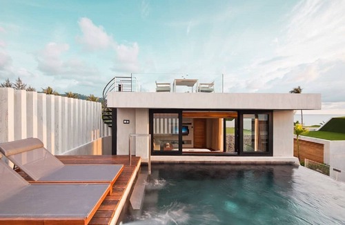 Khuekkhak Villa | (SHA+)Casa Pool Suite Khao Lak