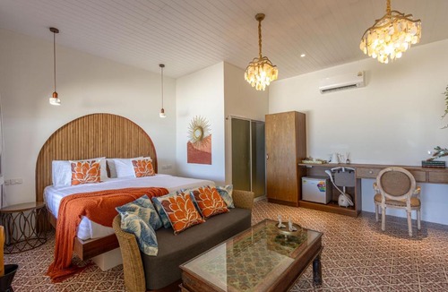Chaloklum Hotel | SherShiva Beach House