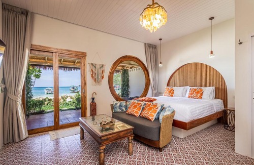 Chaloklum Hotel | SherShiva Beach House