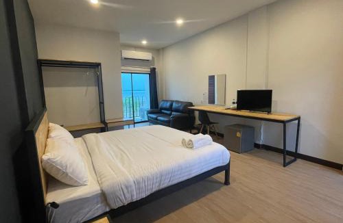 Nikhom Phatthana Hotel | Sinai Hotel