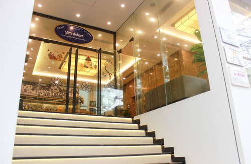Cau Giay Hotel | Sinh Plaza Hotel an oasis at the heart of Cau Giay district