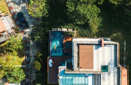 Ban Pa Yang Resort | Sky Hill Villa SuratThani