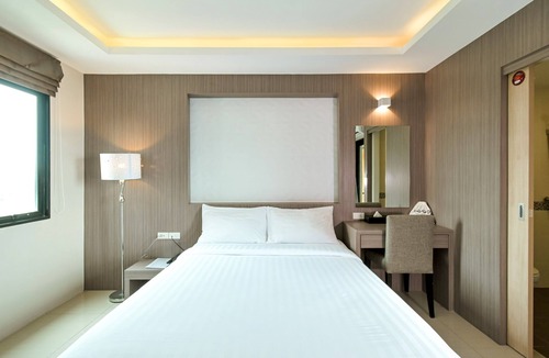 Samsen Nok Hotel | Sleep Hotel Bangkok