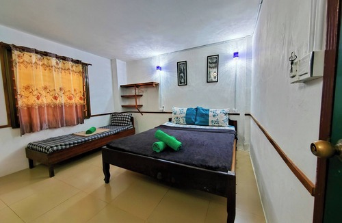 Downtown Siem Reap House | Soben Cafe Guesthouse