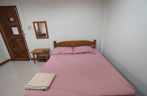 Ban Tai House | Sorn Waree Apartment