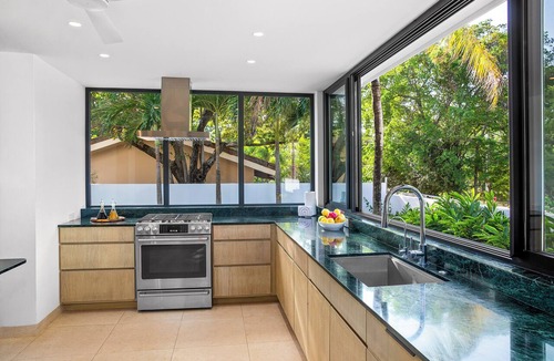 Playa Colorado House | Southern Dream Newly Remodeled Luxury Beachfront Villa w/Pool