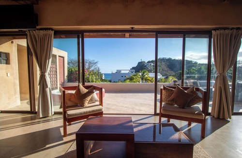 San Juan del Sur House | Spacious luxury villa minutes from town, nearby beaches and attractions!