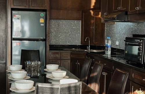 Thung Maha Mek Condo | Spacious 125 sqm Executive 3-Bedroom Residence in Silom-Sathon
