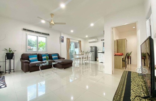 Chalong Villa | Star Private Pool Villa Peaceful 2 Br Tropical Hill