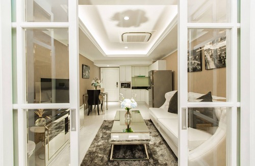 Bang Rak Condo | STATE TOWER SILOM BY HALOTH