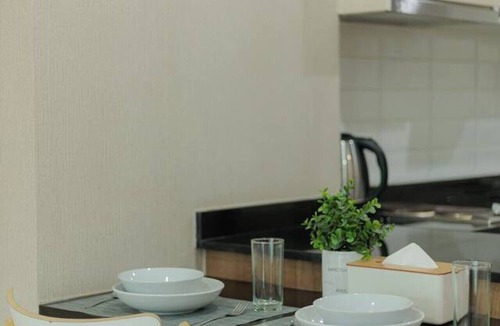 Nimman Apartment | Stay Classy – Pool Gym Balcony