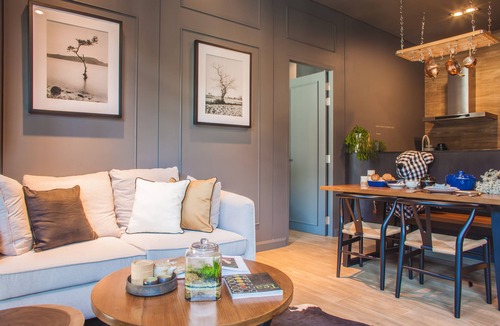 Rawai Bed & Breakfast | STD1-SW2 : Saturdays Residence 1 Bedroom suite with balcony-56sq.m.-Full Kitchen