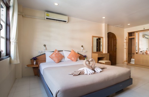 Jomtien Hotel | Stefans Guesthouse