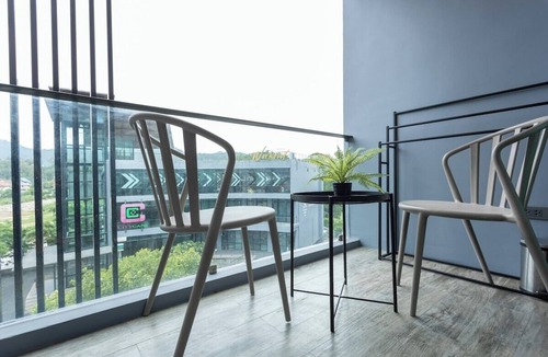 Kamala Apartment | Steps to Kamala Beach Rooftop Pool Netflix C138