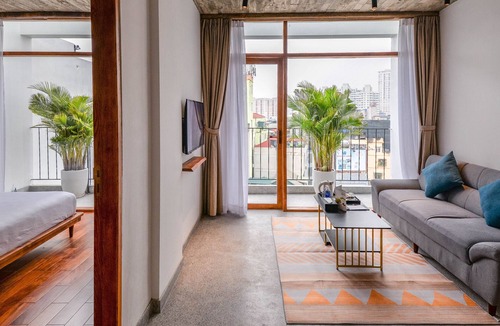 Dich Vong Apartment | Stunning 1B with City View in 22Land Residence