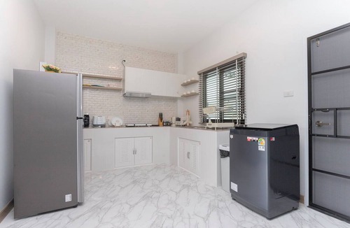 Nong Hoi House | Stylish 3BR minimal pool villa in Chiang Mai with cool AC breeze