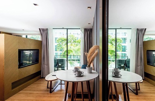 Rawai Apartment | Suite Aluna 1BR | Pools & Shuttle to Nai Harn