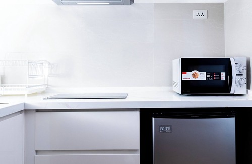 Rawai Apartment | Suite Aura 1BR | Pools|Gyms & Shuttle to Nai Harn