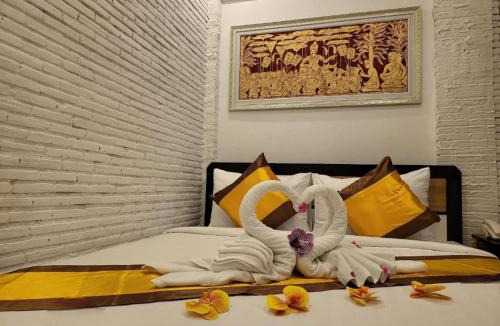 Daun Penh Hotel | Sun Chakra Boutique Hotel - 50m to Museum & Royal Palace & Walking street
